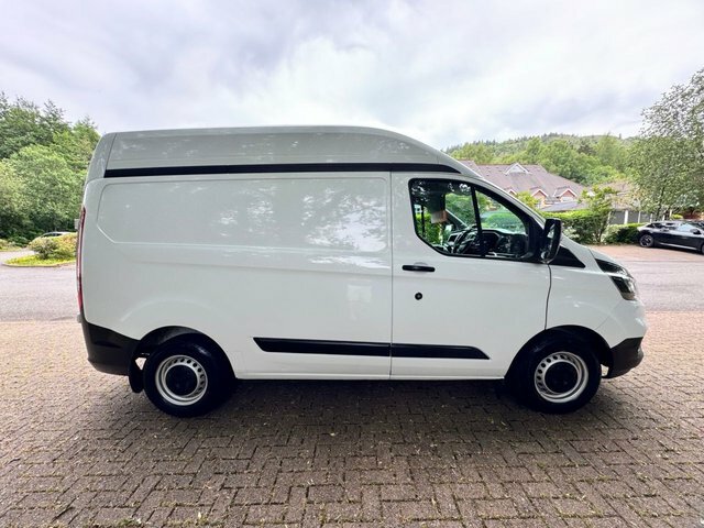 Ford Transit Custom Mpv CN19YFD White #5