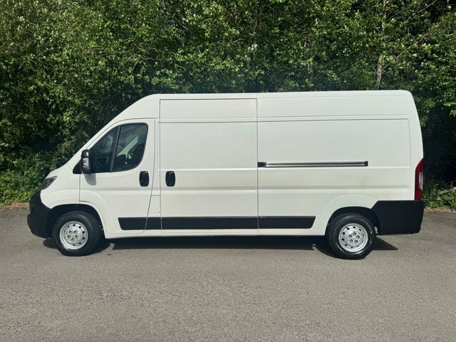 Citroen Relay Mpv SD18WKG White #2