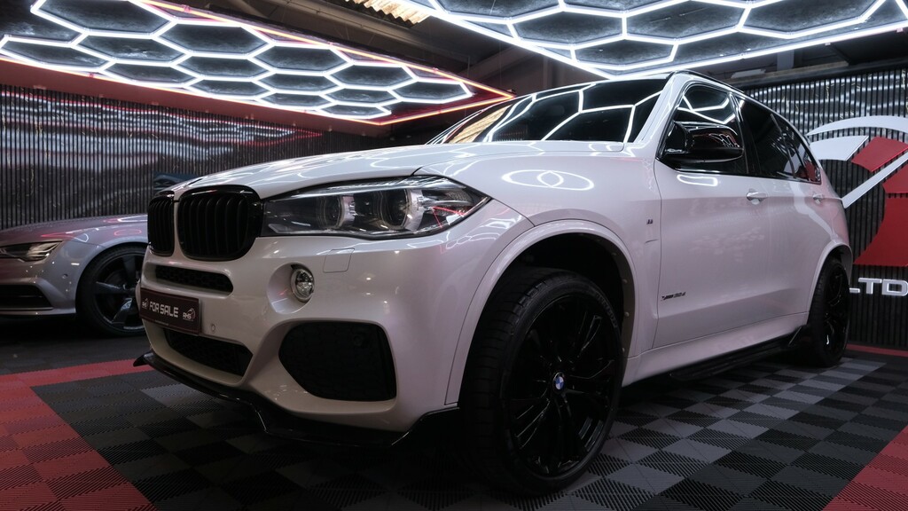 BMW X5 Suv 3.0 X5 Xdrive30d M Sport 201515 White