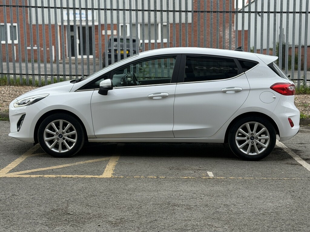 Ford Fiesta Hatchback 1.5 Tdci Titanium 201969 GL69RKV White #6