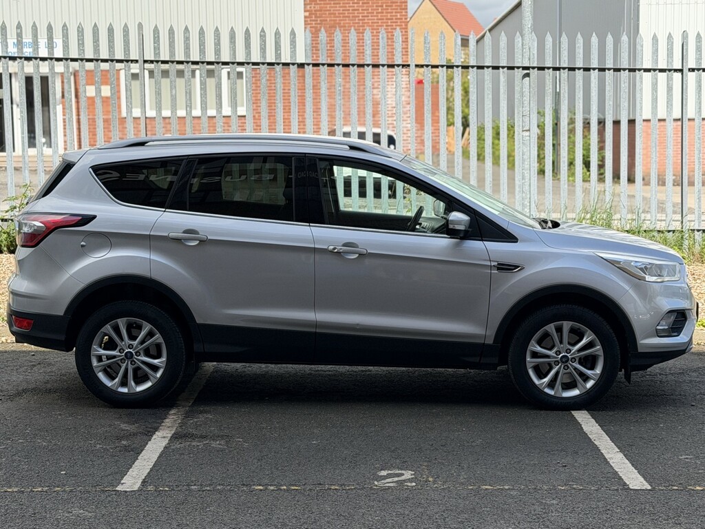 Ford Kuga Suv 2.0 Tdci Titanium 201767 MV67GHD Silver #5
