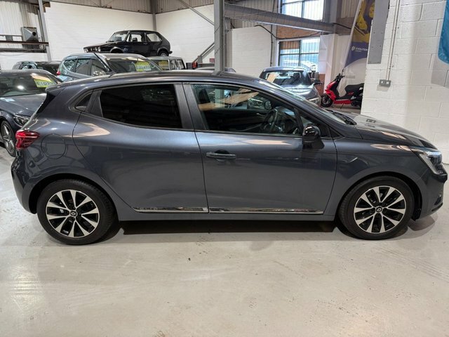 Renault Clio 2021 1.0 Tce Iconic Hatchback Eu DC70AEM Grey #2