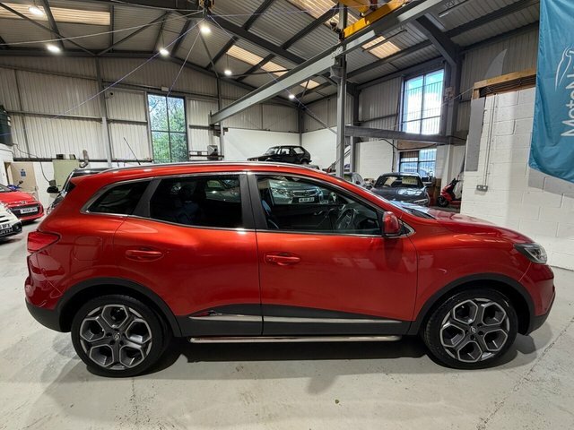 Renault Kadjar 2016 1.6 Dci Dynamique S Nav Suv HN16LFJ Red #2