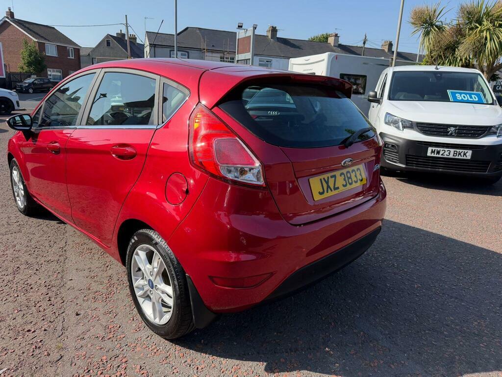 Ford Fiesta 1.5 Tdci Zetec Euro 6 JXZ3833 Red #4