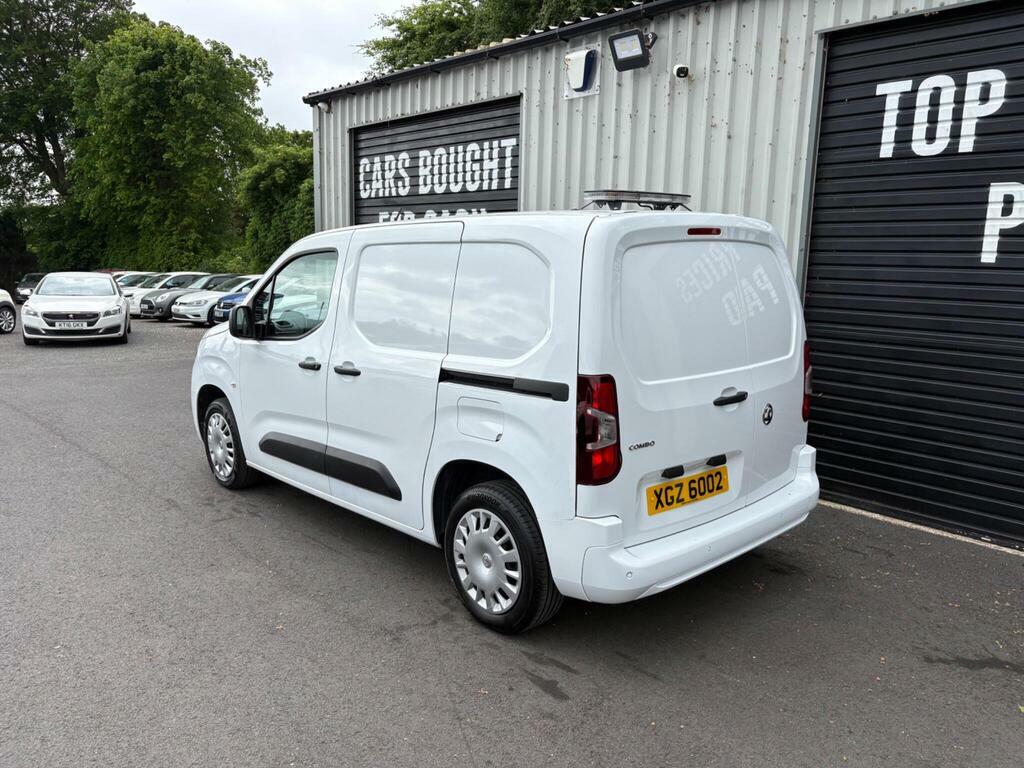 Vauxhall Combo 1.5 Turbo D 2000 Sportive L1 H1 Euro 6 XGZ6002 White #4