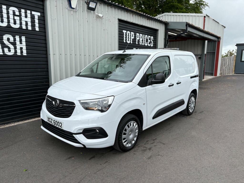 Vauxhall Combo 1.5 Turbo D 2000 Sportive L1 H1 Euro 6 XGZ6002 White #6