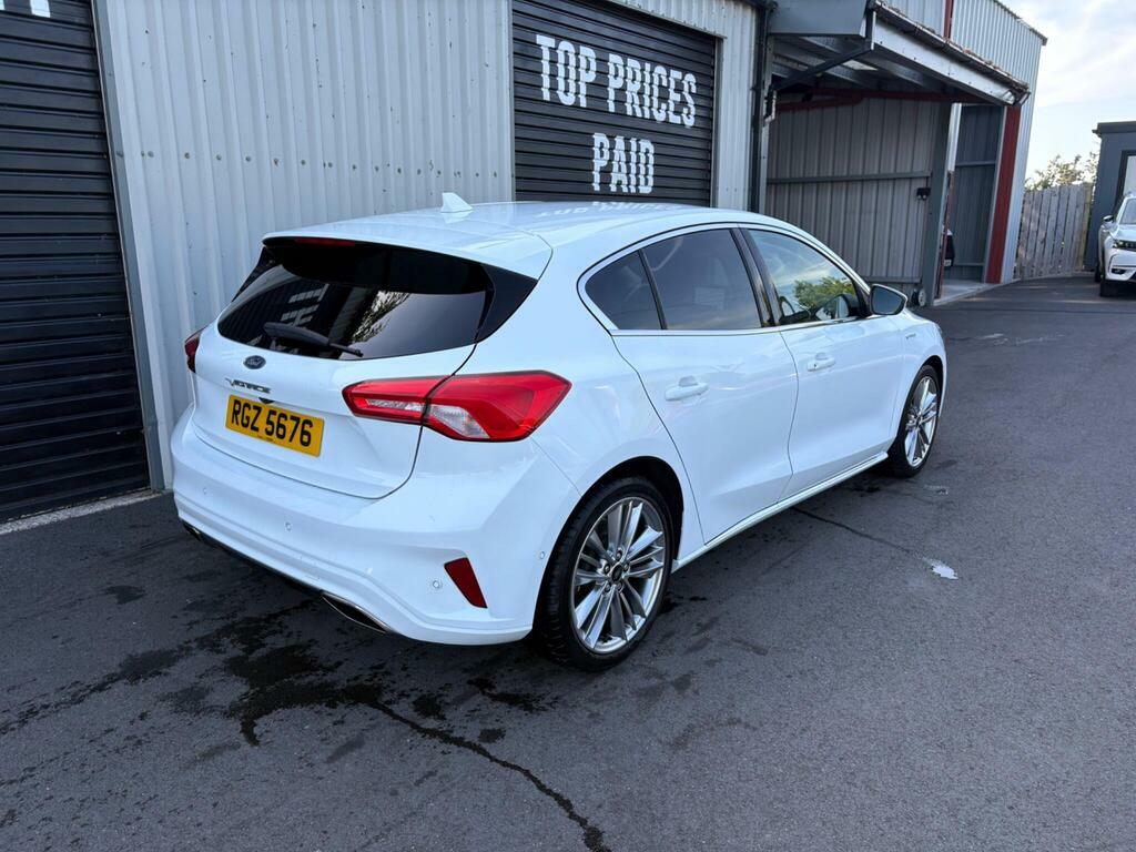 Ford Focus 1.0T Ecoboost Vignale Euro 6 S S RGZ5676 White #3
