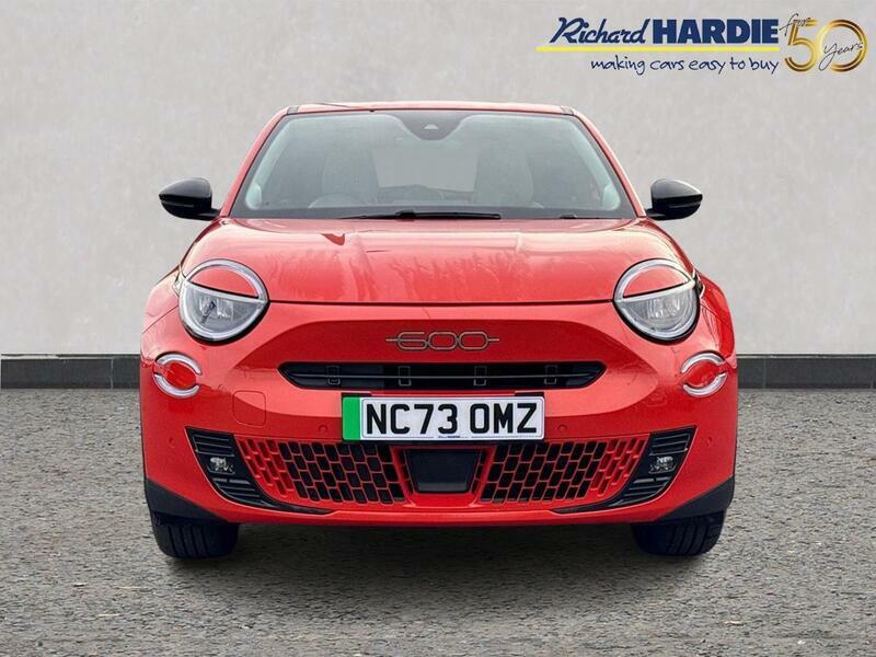 Fiat 600e 54Kwh La Prima NC73OMZ Orange #5