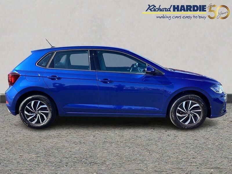 Volkswagen Polo 1.0 Tsi Life Euro 6 Ss NG23HLW Blue #4