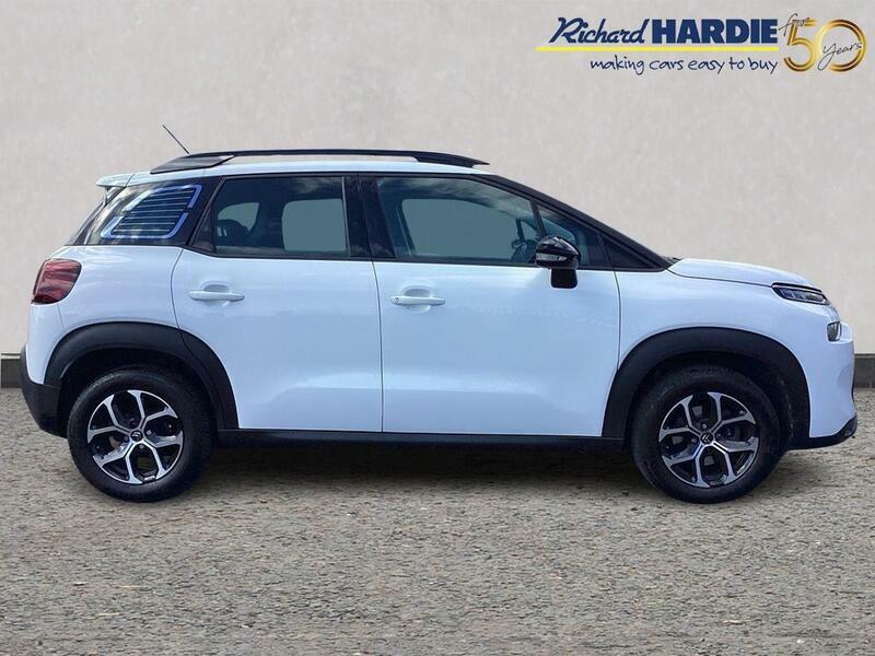 Citroen C3 1.2 Puretech Shine Euro 6 Ss VE22BXP White #4