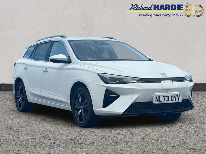 MG MG5 61.1Kwh Trophy Long Range White