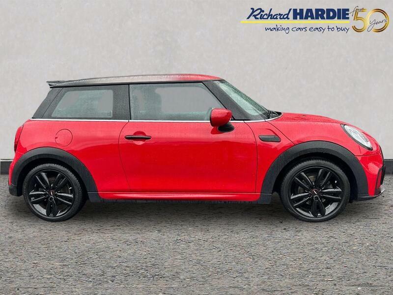 Mini Hatch 1.5 Cooper Sport Hatchback Steptronic E NC73XML Red #4