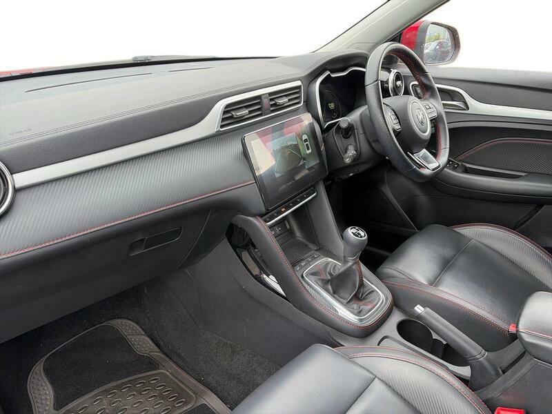 MG ZS 1.5 Vti-tech Exclusive Euro 6 Ss NL71EWF Red #3