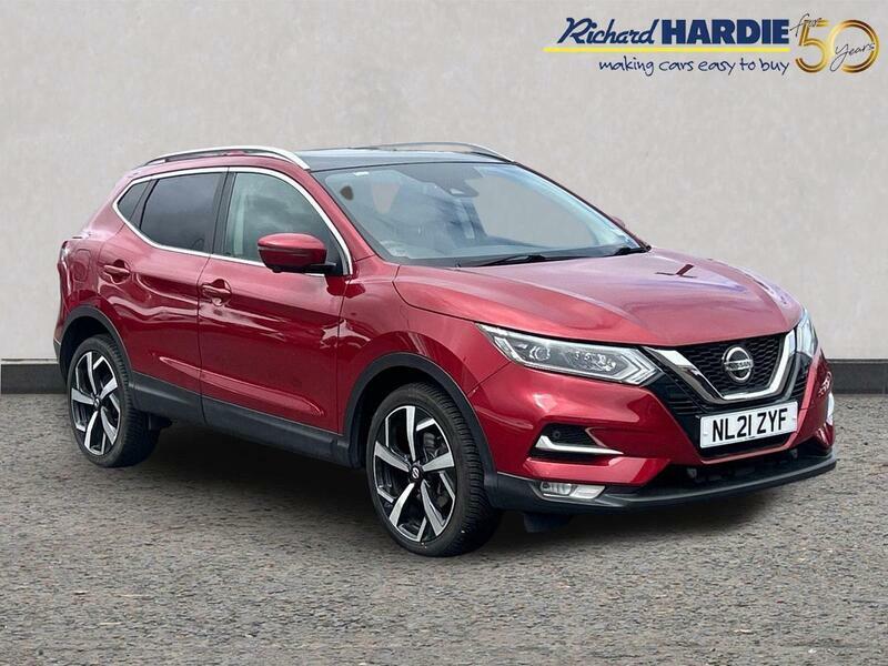 Nissan Qashqai 1.3 Dig-t N-motion Dct Euro 6 Ss Red