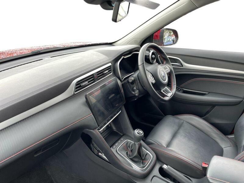MG ZS 1.5 Vti-tech Exclusive Euro 6 Ss NG24AOU Red #3