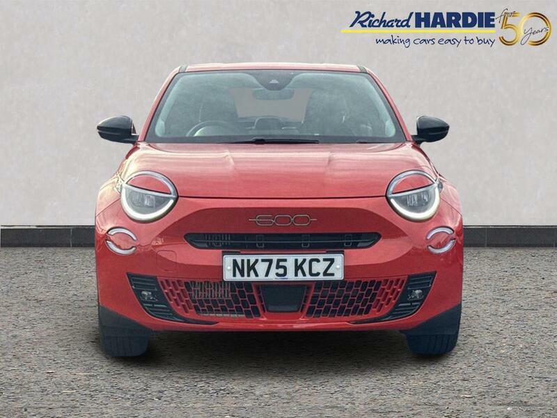 Fiat 600 1.2 Mhev E-dct Euro 6 Ss NK75KCZ Black #5