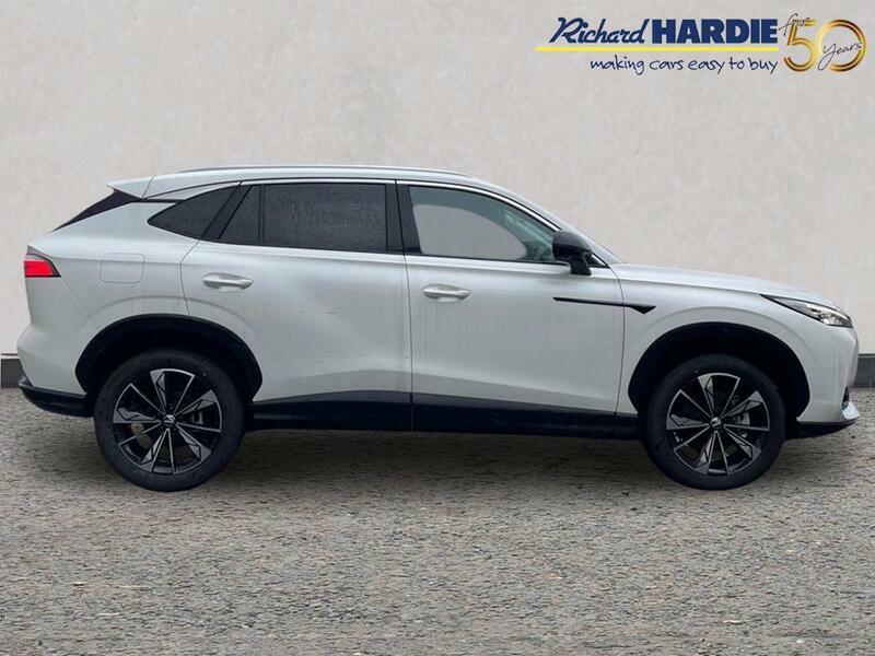 MG HS 1.5 T-gdi Se Suv Dct Euro 6 Ss 169 NG75AYX White #4