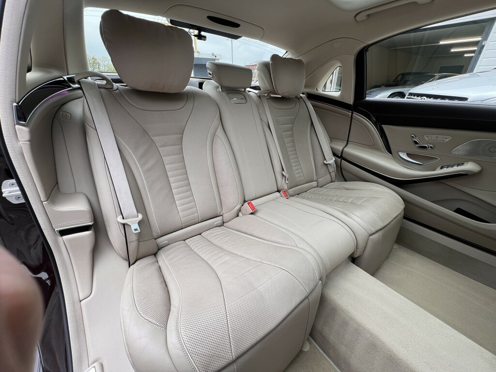Mercedes-Benz Maybach S Class Maybach S600 Black #51