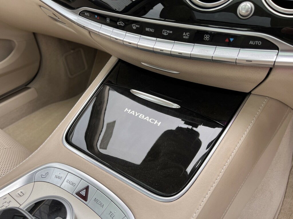 Mercedes-Benz Maybach S Class Maybach S600 Black #44