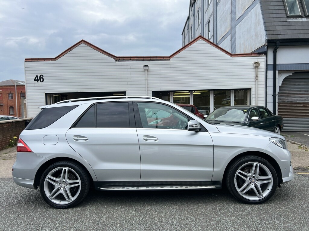 Mercedes-Benz M Class 3.0 Ml350 V6 Bluetec Amg Line DV15DRZ Silver #3