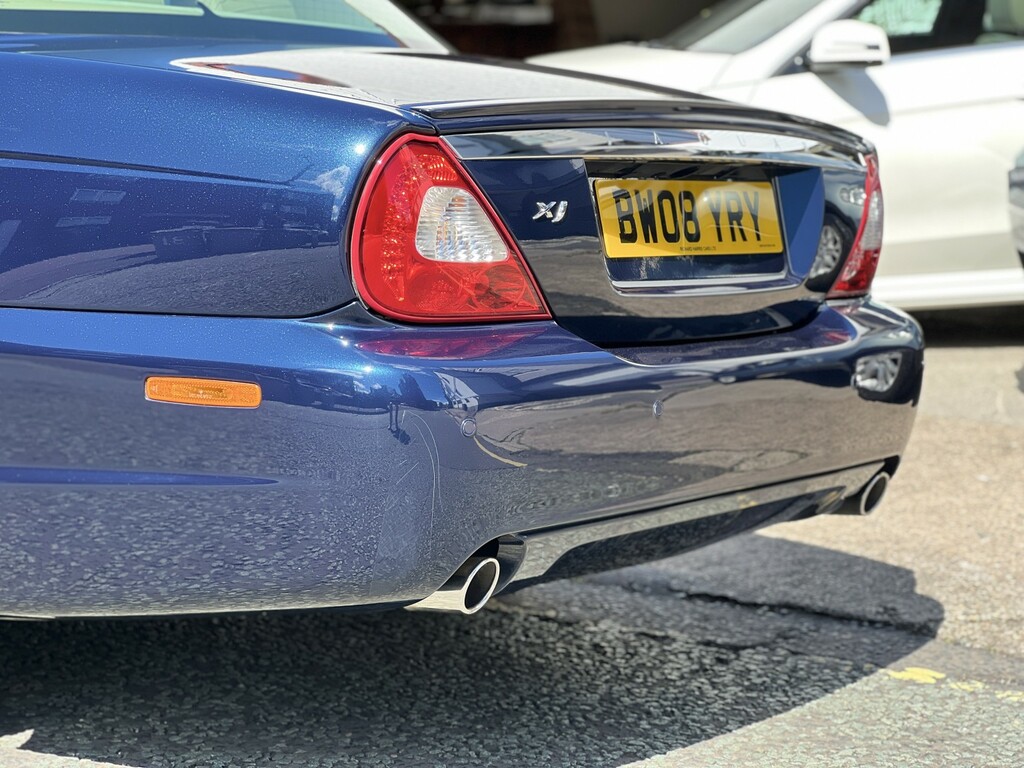 Jaguar XJ 3.0 V6 Blue #3