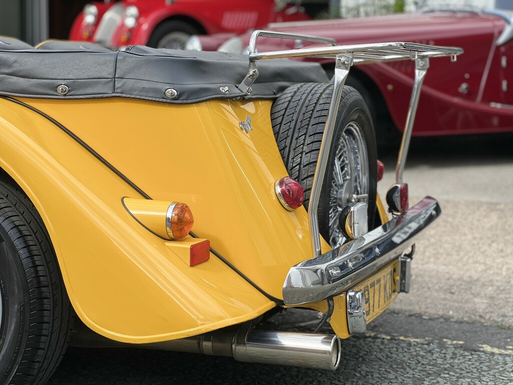 Morgan Plus Four 2.0 Four Seater Yellow #6