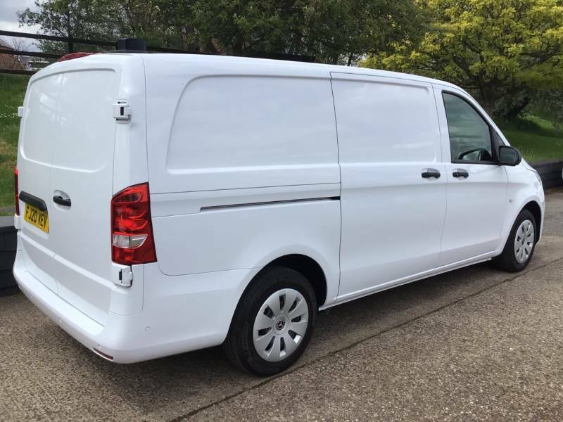 Mercedes-Benz Vito 114Cdi Progressive Van - 2020 20 White #4