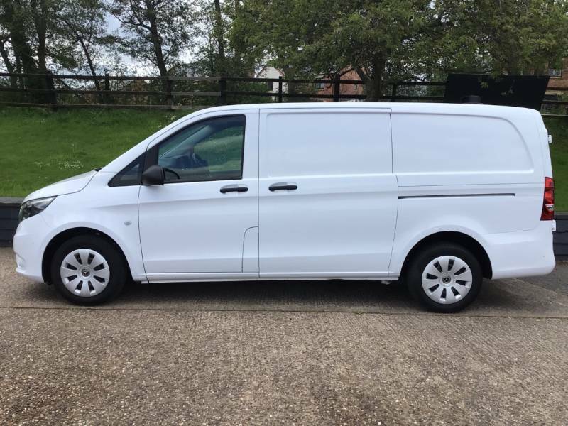 Mercedes-Benz Vito 114Cdi Progressive Van - 2020 20 White #6