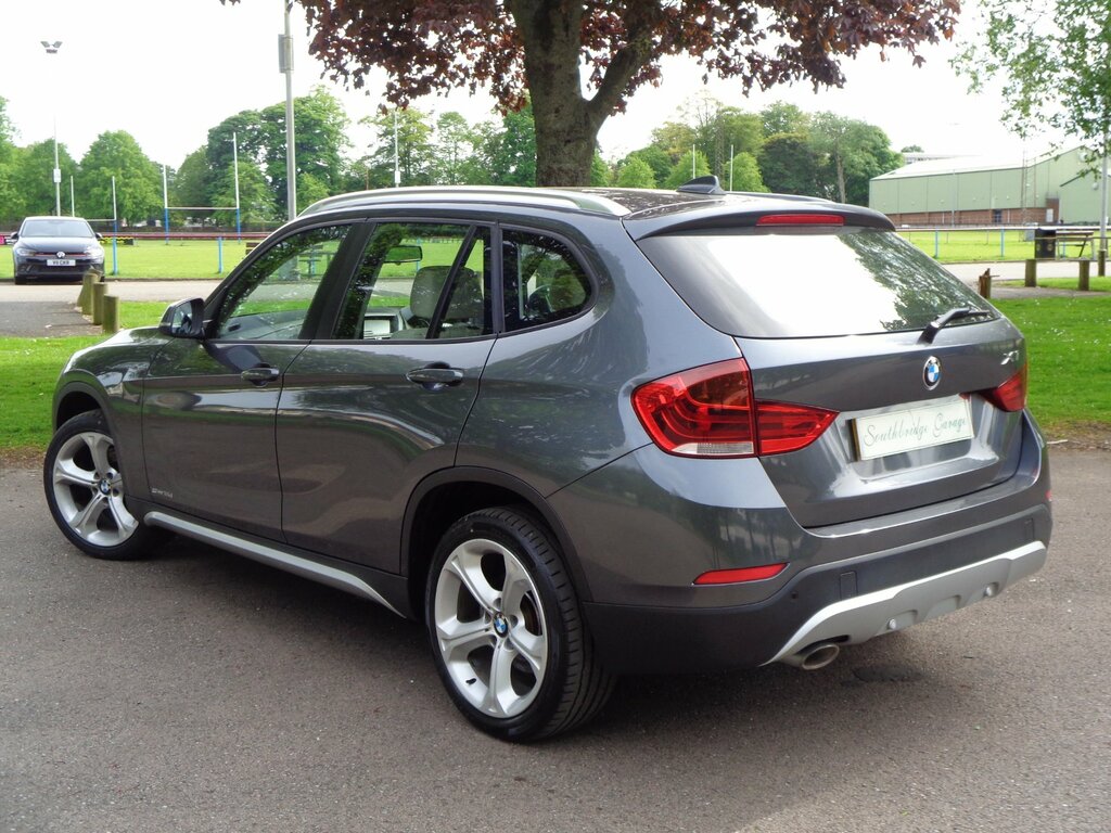 BMW X1 Sdrive 18D Xline 5-Door Grey #4