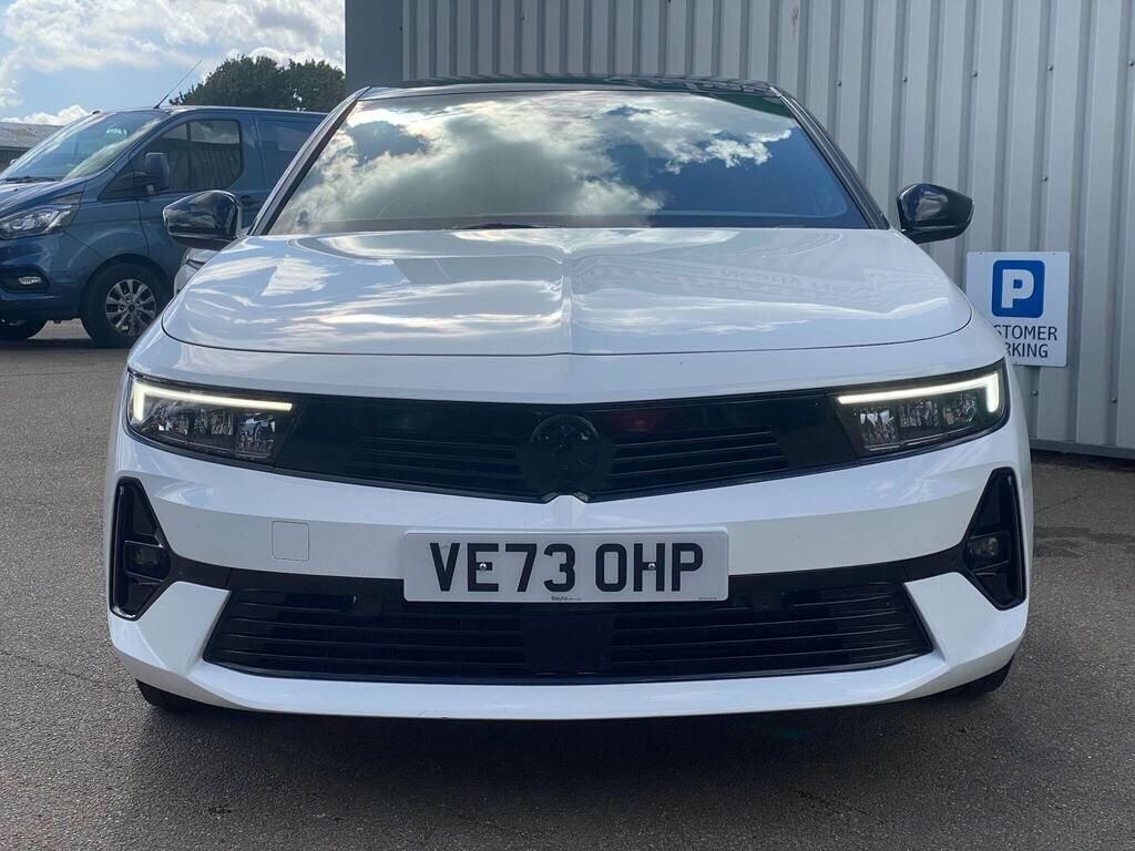 Vauxhall Astra 2024 1.2 Turbo Gs Hatchback Euro VE73OHP White #2