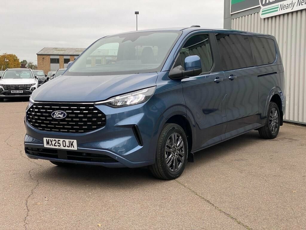 Ford Tourneo Custom 2025 2.0 320 Ecoblue Titanium Luxe Minibus Double Blue #3