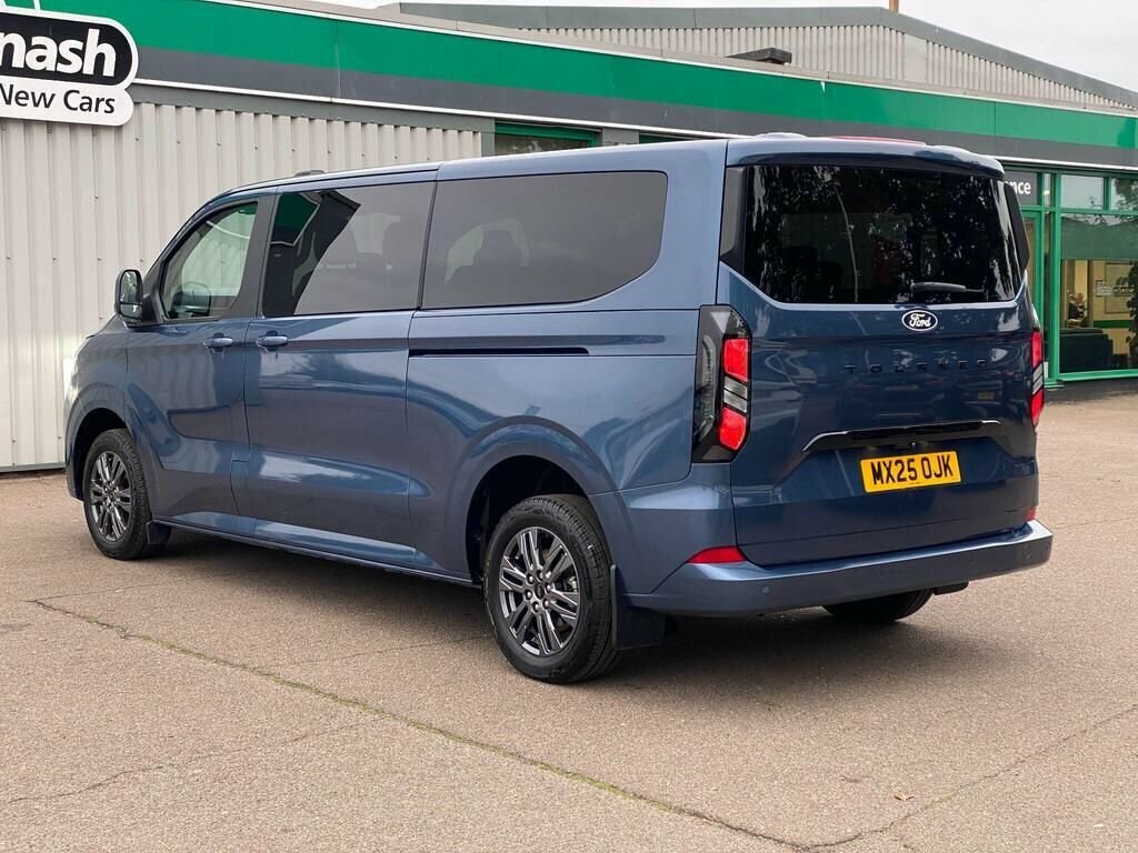 Ford Tourneo Custom 2025 2.0 320 Ecoblue Titanium Luxe Minibus Double Blue #6