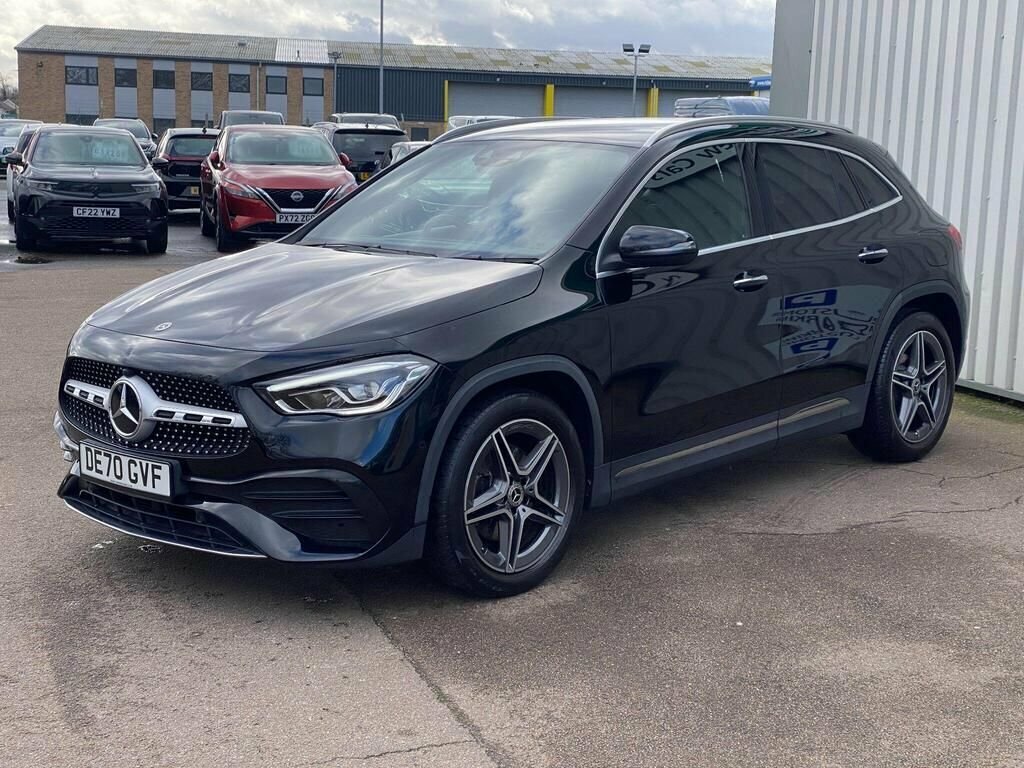 Mercedes-Benz GLA Class 2020 1.3 Gla200 Amg Line Premium Suv Black #3