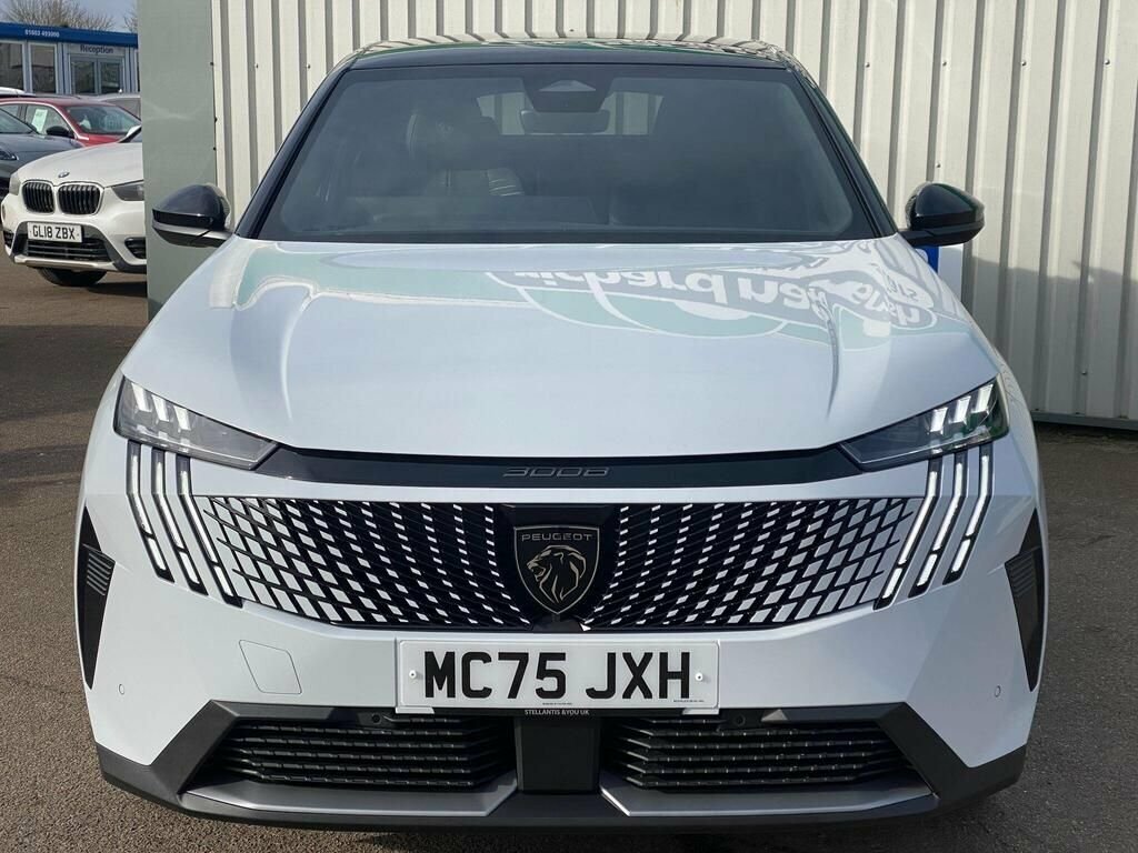 Peugeot 3008 2026 1.2 Hybrid Gt Suv Hybrid E-dsc6 Eu White #2