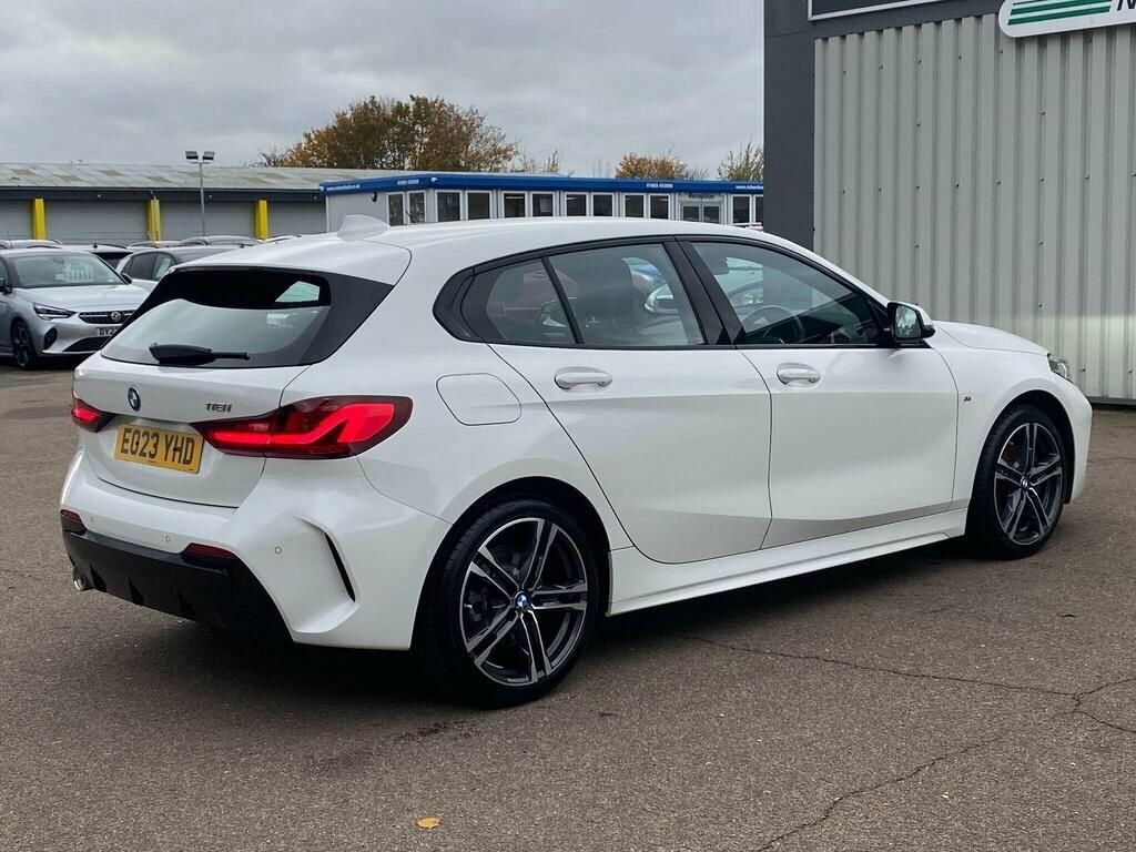 BMW 1 Series 2023 1.5 118I M Sport Lcp Hatchback M White #4