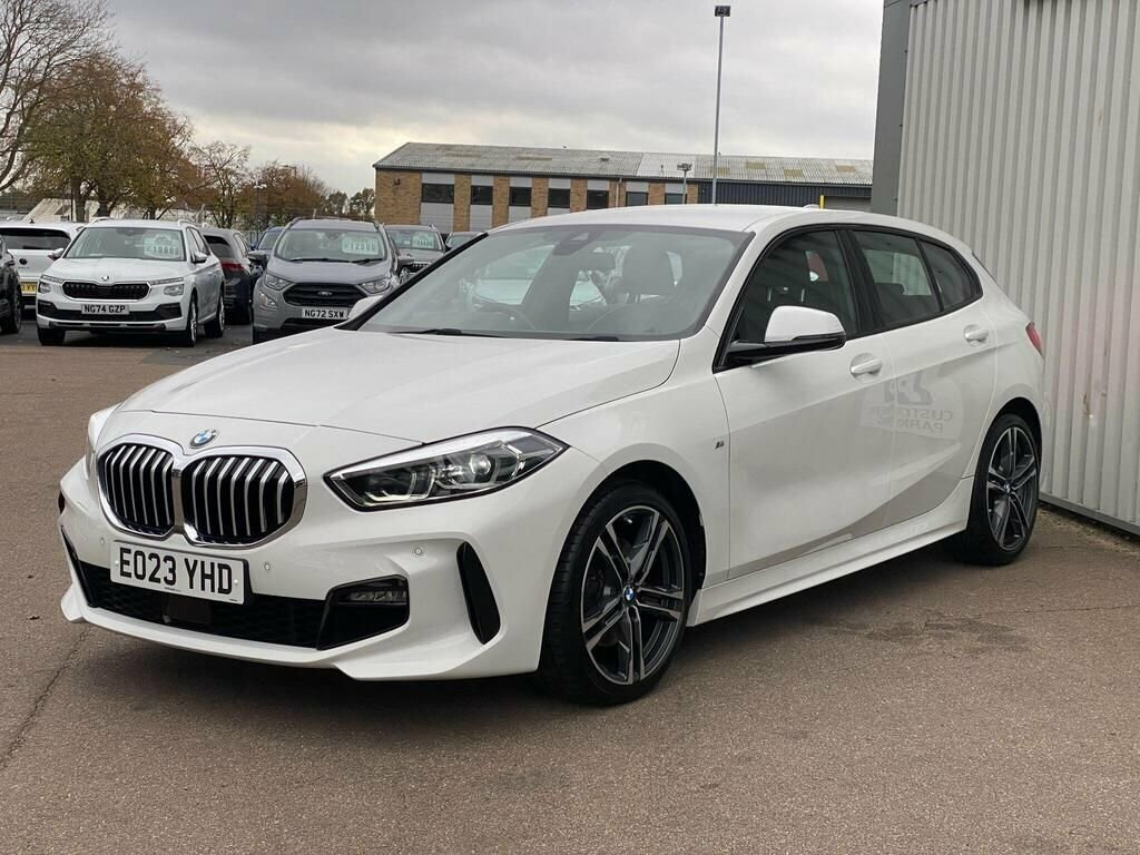 BMW 1 Series 2023 1.5 118I M Sport Lcp Hatchback M White #3