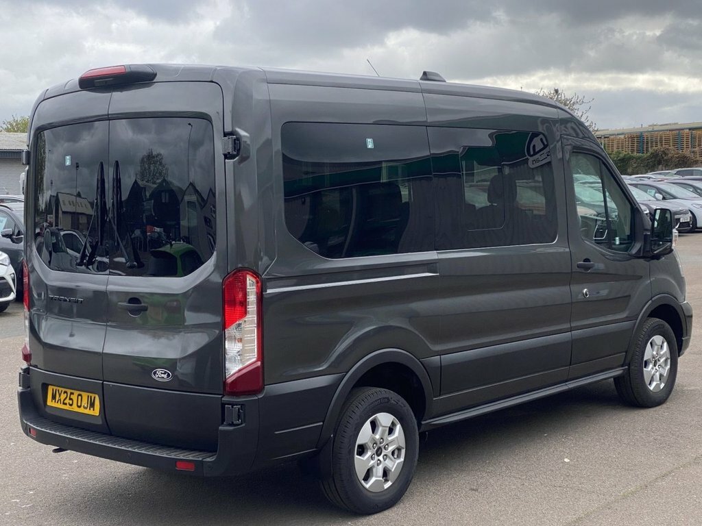 Ford Transit Custom 2025 2.0 350 Ecoblue Limited Minibus Double Cab MX25OJM Grey #4