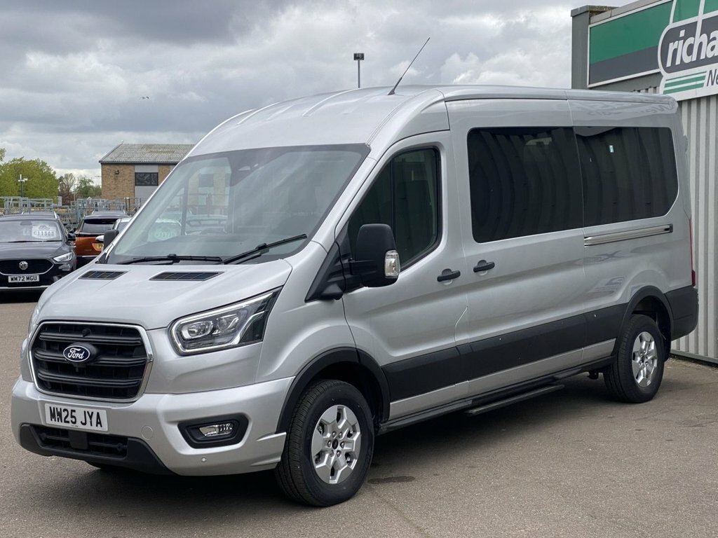 Ford Transit Custom 2025 2.0 410 Ecoblue Limited Minibus Double Cab MW25JYA Silver #3