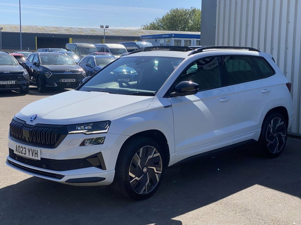 Skoda Karoq 2023 2.0 Tsi Sportline Suv Dsg 4Wd Euro AO23YVH White #3