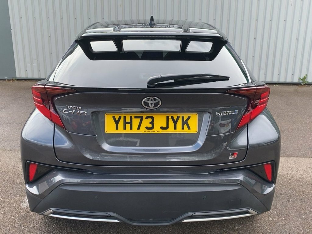Toyota C-Hr 2023 2.0 Vvt-h Gr Sport Suv Hybrid Cvt YH73JYK Grey #6
