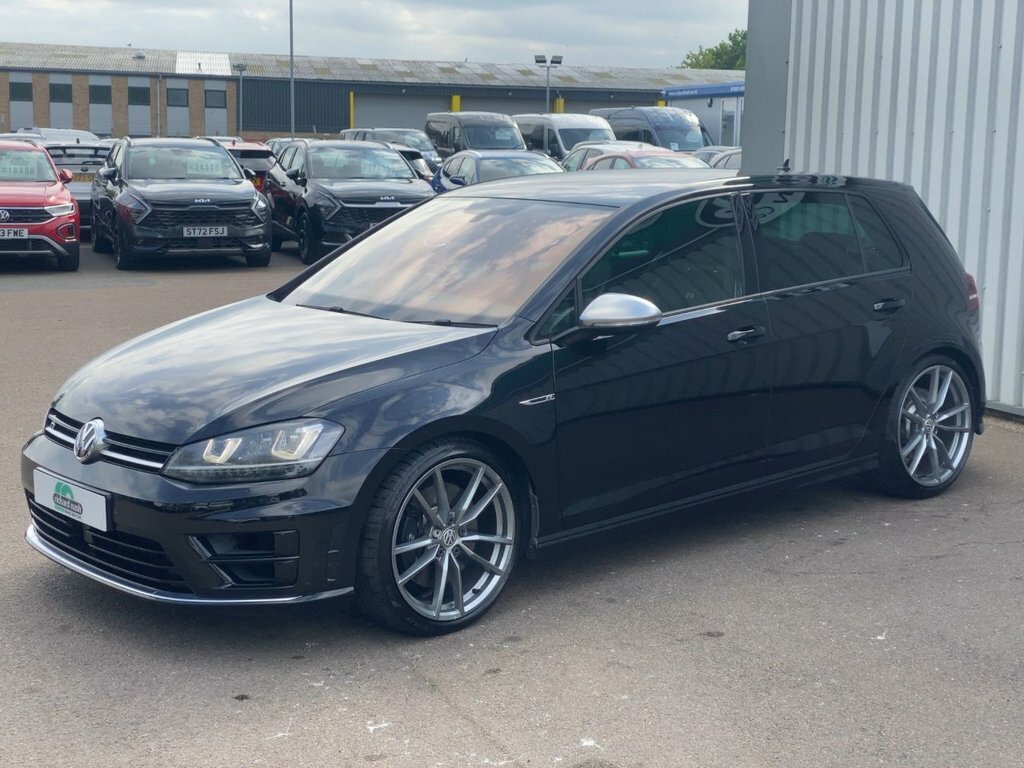 Volkswagen Golf 2015 2.0 Tsi Bluemotion Tech R Hatchback Petro Black #3