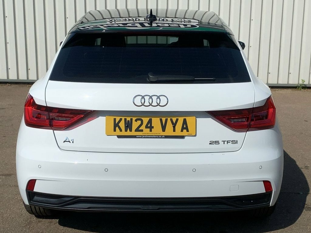 Audi A1 2024 1.0 Tfsi 25 Sport Sportback KW24VYA White #6