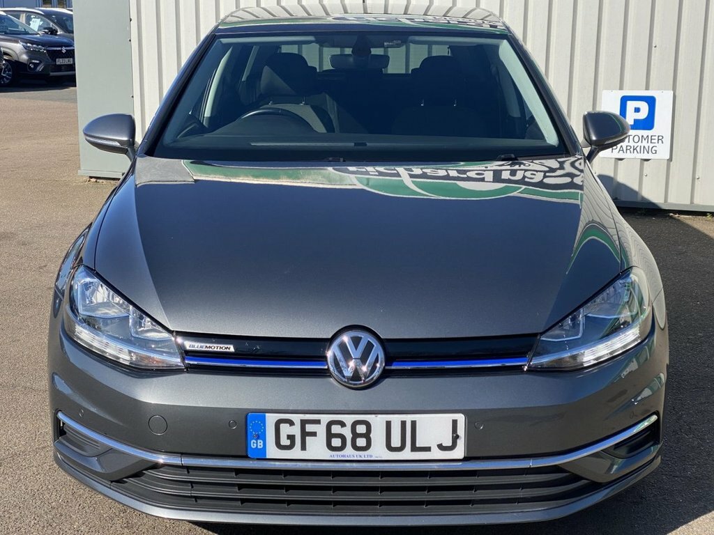 Volkswagen Golf 2018 1.5 Tsi Evo Se Nav Hatchback Dsg E GF68ULJ Grey #2