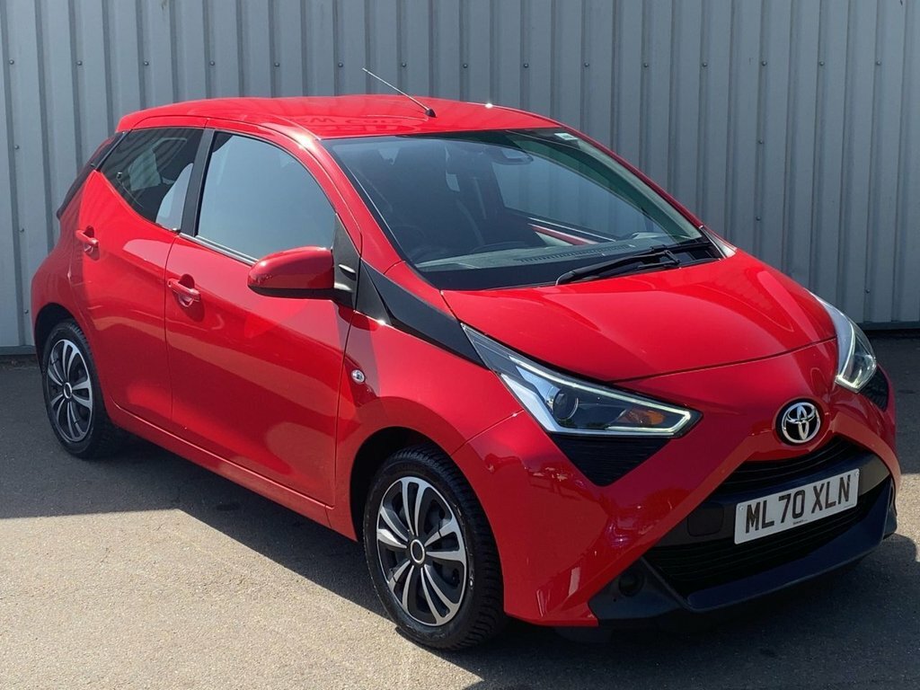 Toyota Aygo 2020 1.0 Vvt-i X-play Hatchback X-shift ML70XLN Red #4