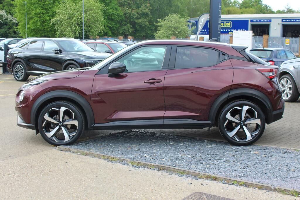 Nissan Juke 1.0 Dig-t Tekna Suv Euro 6 Ss LV23SWK Red #4