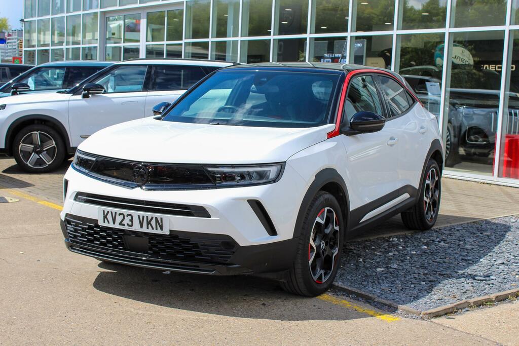Vauxhall Mokka-e 50Kwh Gs Suv 136 Ps KV23VKN White #3