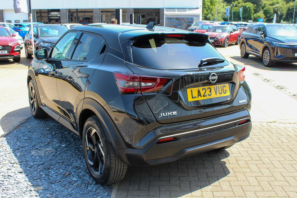 Nissan Juke 1.6 N-connecta Suv Hybrid Euro 6 LA23VUG Black #6
