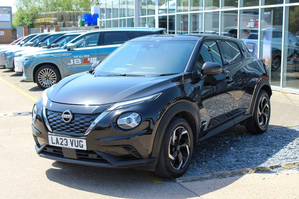 Nissan Juke 1.6 N-connecta Suv Hybrid Euro 6 LA23VUG Black #3