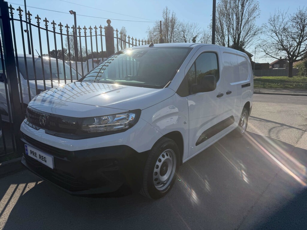 Vauxhall Combo Turbo D 2300 Prime XL Crew Van Double Cab M 