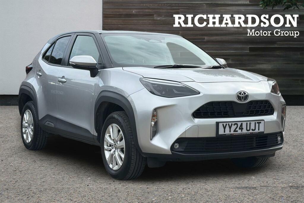Toyota Yaris Cross 1.5 Vvt-h Icon E-cvt Euro 6 Ss Silver